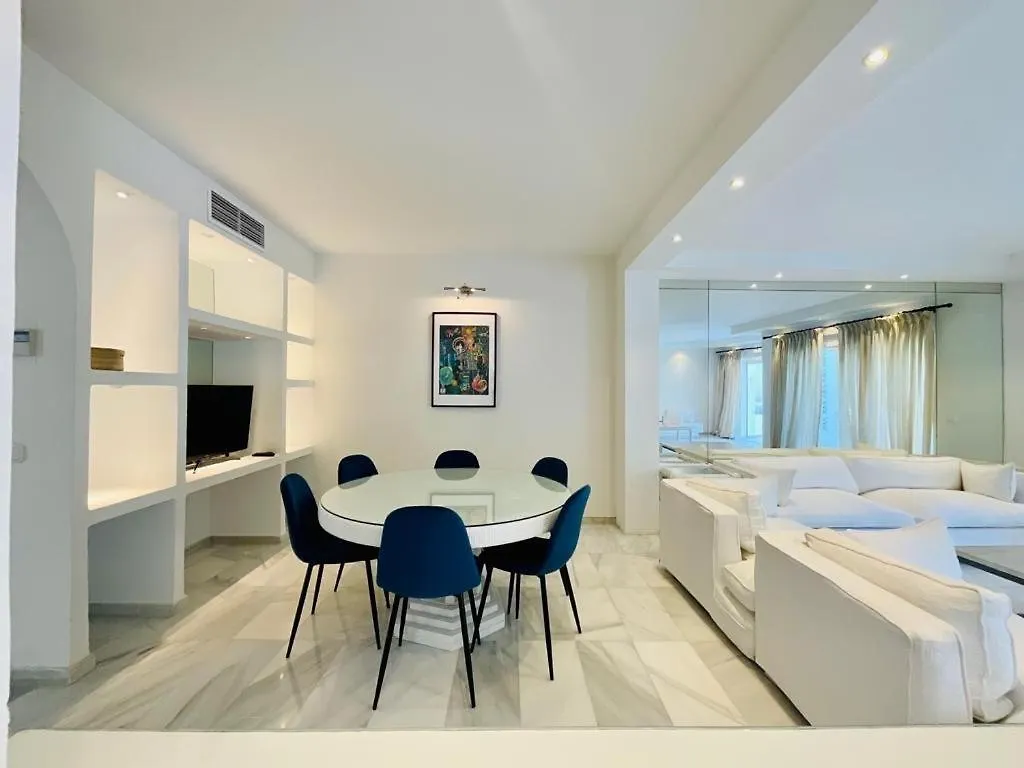 Casa Coco-Puerto Banus Apartment Marbella