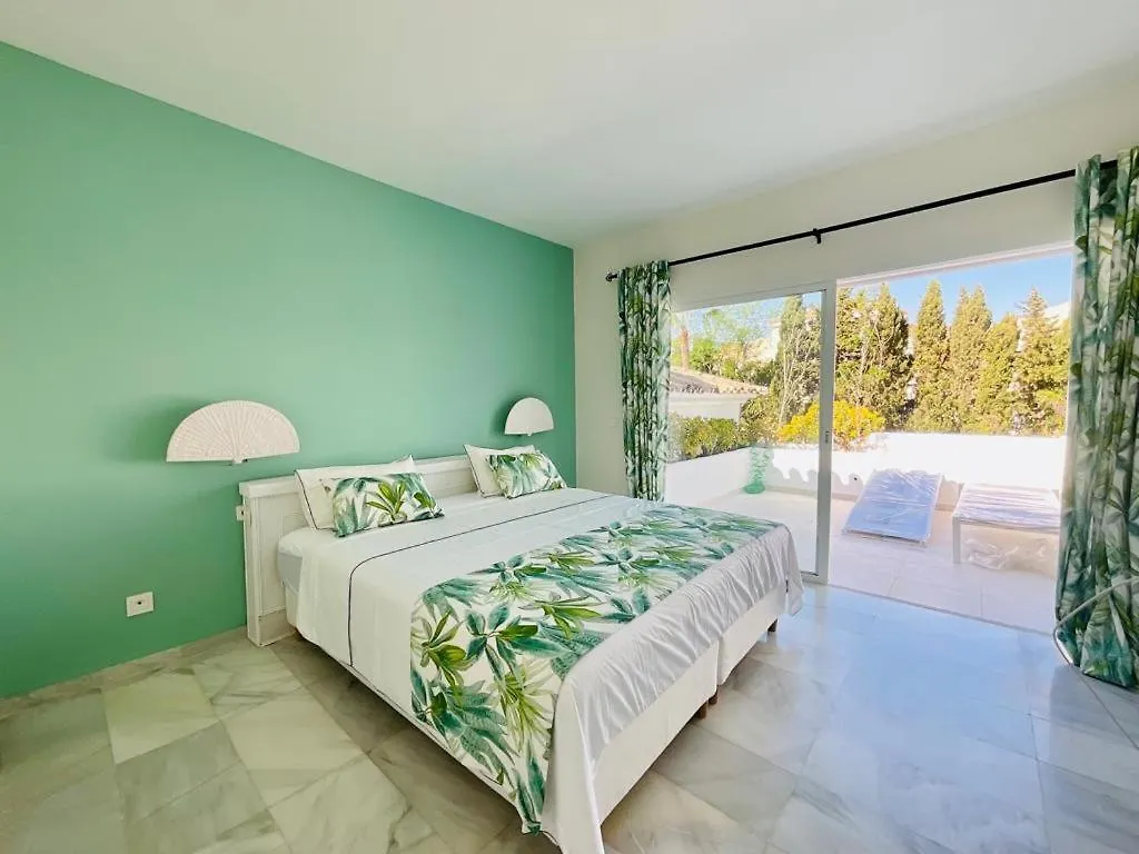 Casa Coco-Puerto Banus Apartment Marbella