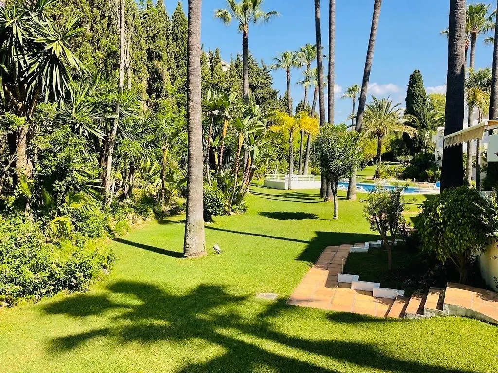 Casa Coco-Puerto Banus Apartment Marbella