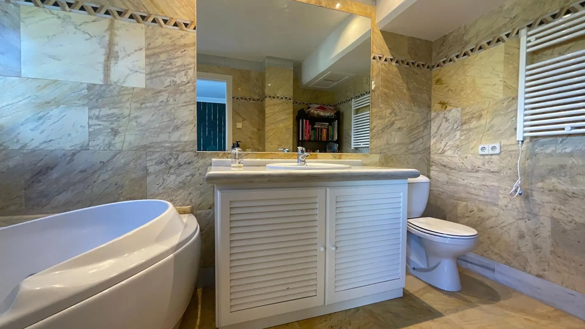 Casa Coco-Puerto Banus Apartment Marbella